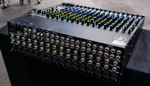 Mackie - 1604-VLZ4 16-Channel Compact 4-Bus Mixer 2